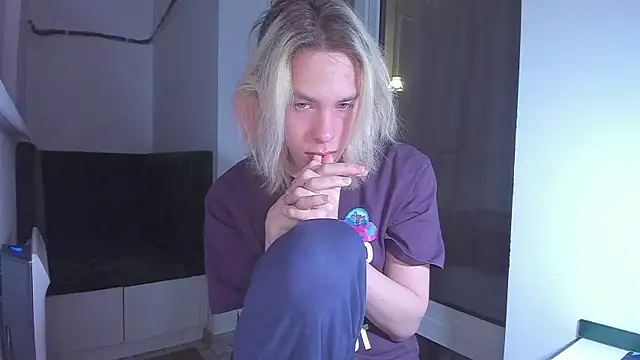 Snapshot of matt_spark chatting on 03.06.25 matt spark online show from 03.06.25