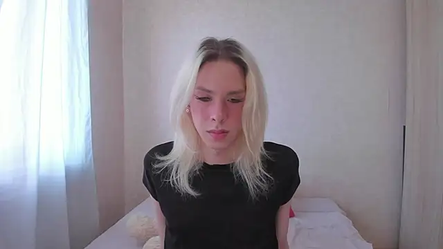 Snapshot of matt_spark chatting on 09.13.25 matt spark online show from 09.13.25