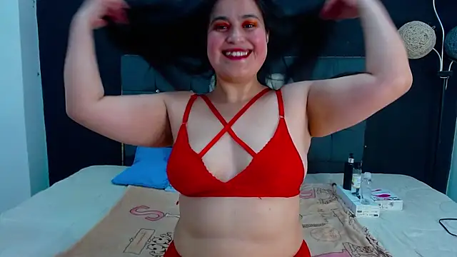 mia xx1 online show from 09.28.25