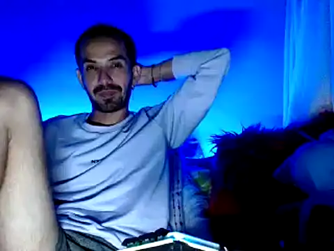 Snapshot of Tomas_Tylor chatting on 01.19.25 Tomas Tylor online show from 01.19.25