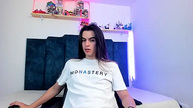 Snapshot of sky_link_ chatting on 01.20.25 sky link  online show from 01.20.25