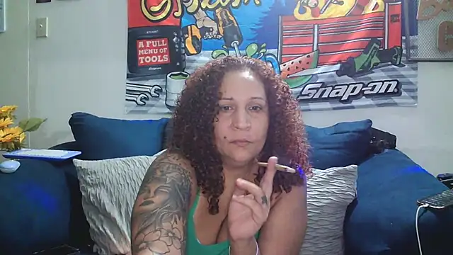 Snapshot of ladycreamypr2 chatting on 06.13.26 ladycreamypr2 online show from 06.13.26