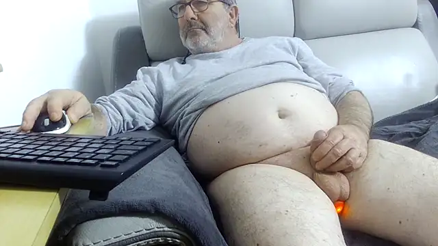 gillou1234 online show from 03.20.26