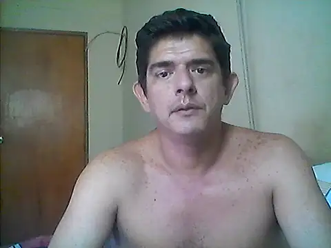 Snapshot of Marobronco chatting on 07.29.26 Marobronco online show from 07.29.26