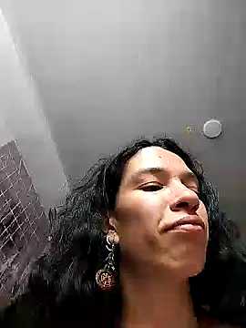 rebekka simpson online show from 12.04.24