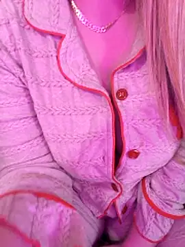 Afnane   charmouta online show from 11.18.25