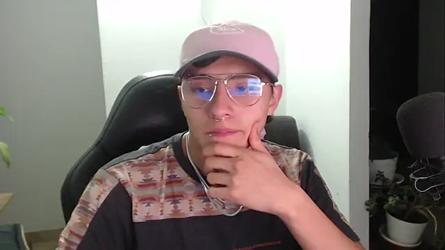 Snapshot of jay_dimarco2 chatting on 01.05.26 jay dimarco2 online show from 01.05.26