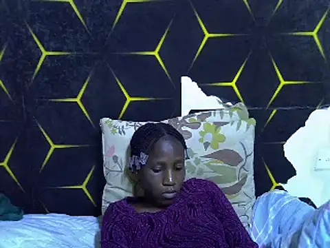 Snapshot of Spicey_diana chatting on 02.11.25 Spicey diana online show from 02.11.25