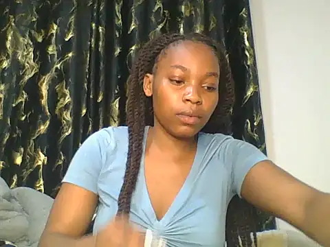 Snapshot of _Becky002 chatting on 05.11.26 Becky002 online show from 05.11.26