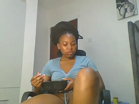 Snapshot of _Becky002 chatting on 05.17.26 Becky002 online show from 05.17.26