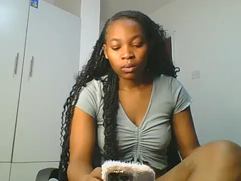 Snapshot of _Becky002 chatting on 06.05.26 Becky002 online show from 06.05.26