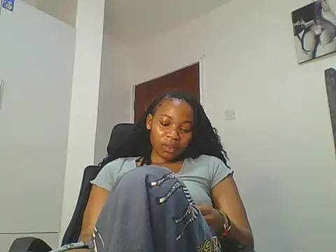 Snapshot of _Becky002 chatting on 06.16.26 Becky002 online show from 06.16.26