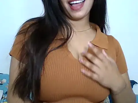 sparkling queen online show from 12.26.24