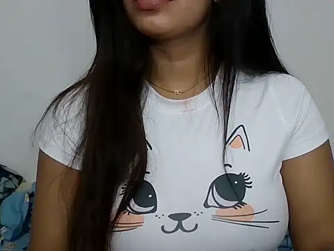 sparkling queen online show from 02.05.25