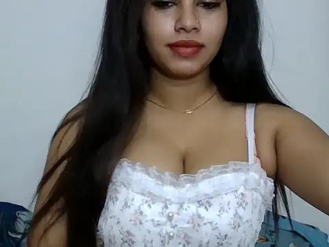 sparkling queen online show from 03.01.25