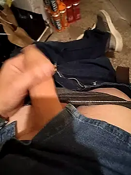 Snapshot of A_man_in_public chatting on 11.18.25 A man in public online show from 11.18.25