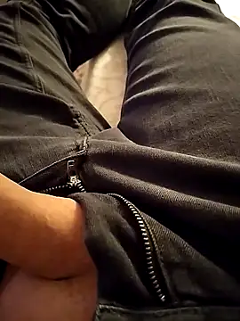 Snapshot of A_man_in_public chatting on 02.02.26 A man in public online show from 02.02.26