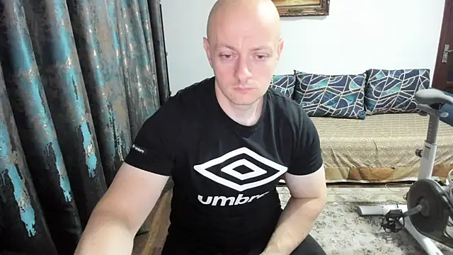 Snapshot of xxxWildxThoughtsxxx chatting on 10.15.25 xxxWildxThoughtsxxx online show from 10.15.25