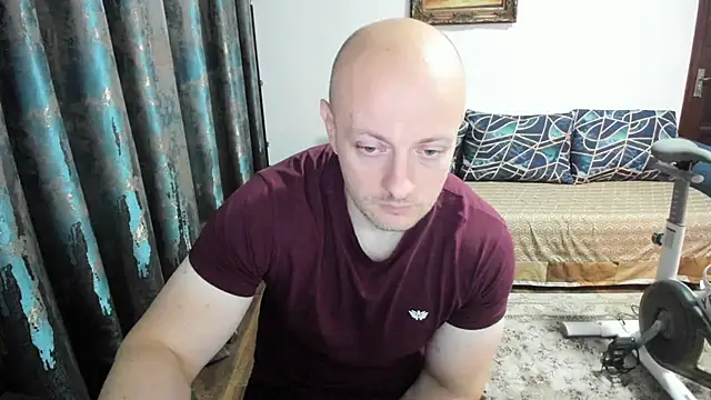 Snapshot of xxxWildxThoughtsxxx chatting on 10.18.25 xxxWildxThoughtsxxx online show from 10.18.25