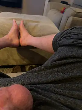 Feettlover69 online show from 06.17.26