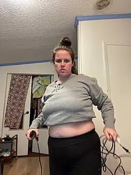 Snapshot of velvetta_ chatting on 12.21.24 velvetta online show from 12.21.24