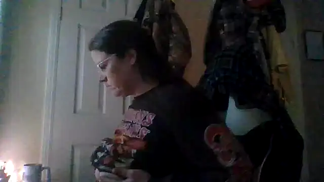 Snapshot of velvetta_ chatting on 12.25.24 velvetta online show from 12.25.24