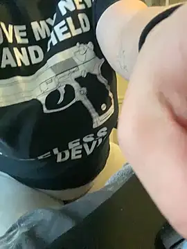 Snapshot of velvetta_ chatting on 12.26.24 velvetta online show from 12.26.24