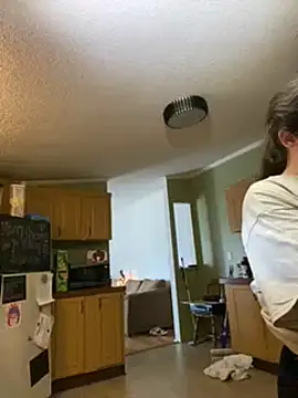 Snapshot of velvetta_ chatting on 12.29.24 velvetta online show from 12.29.24