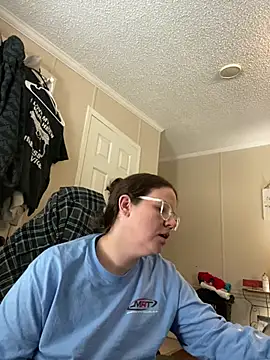 Snapshot of velvetta_ chatting on 01.11.25 velvetta online show from 01.11.25