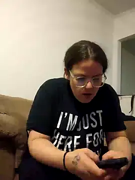 Snapshot of velvetta_ chatting on 01.11.25 velvetta online show from 01.11.25