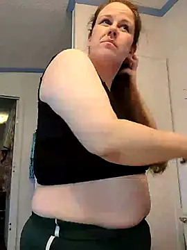 Snapshot of velvetta_ chatting on 02.08.25 velvetta online show from 02.08.25