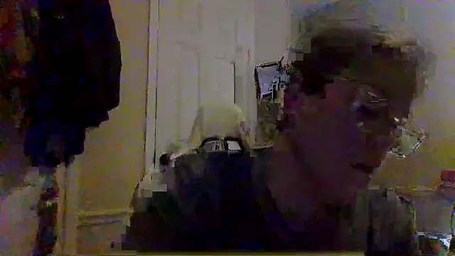 Snapshot of velvetta_ chatting on 03.21.25 velvetta online show from 03.21.25