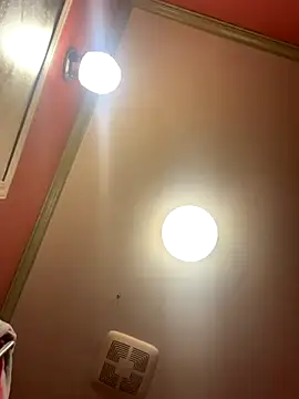 Snapshot of velvetta_ chatting on 09.11.25 velvetta online show from 09.11.25