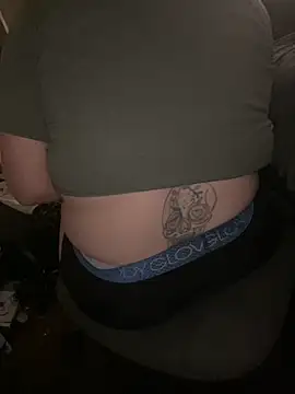 Snapshot of velvetta_ chatting on 09.25.25 velvetta online show from 09.25.25