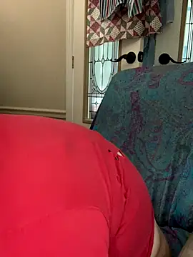 Snapshot of velvetta_ chatting on 10.12.25 velvetta online show from 10.12.25