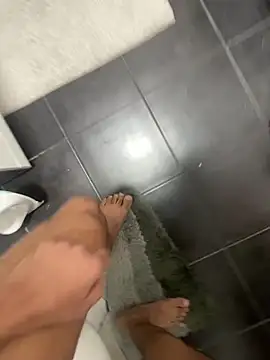 Snapshot of uncuttking1 chatting on 02.05.26 uncuttking1 online show from 02.05.26