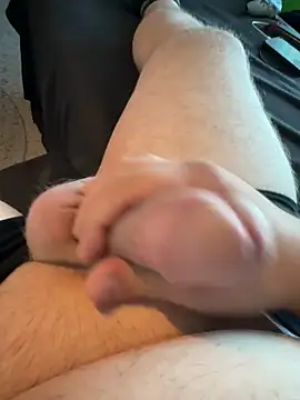 Sebastian24589 online show from 09.24.25