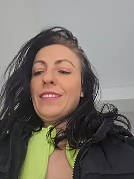 Snapshot of lovewildguy1 chatting on 03.31.26 lovewildguy1 online show from 03.31.26