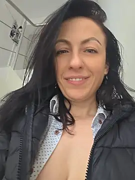 Snapshot of lovewildguy1 chatting on 04.10.26 lovewildguy1 online show from 04.10.26