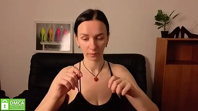 Snapshot of annakillianox chatting on 05.08.26 annakillianox online show from 05.08.26