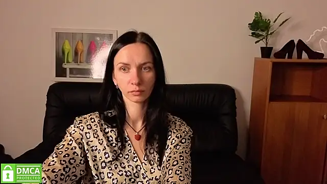 Snapshot of annakillianox chatting on 05.31.26 annakillianox online show from 05.31.26
