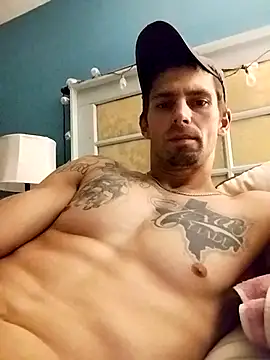 Snapshot of savhorseridecwby chatting on 10.13.25 savhorseridecwby online show from 10.13.25