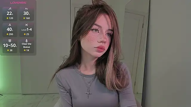 KellyBarton online show from 10.04.25