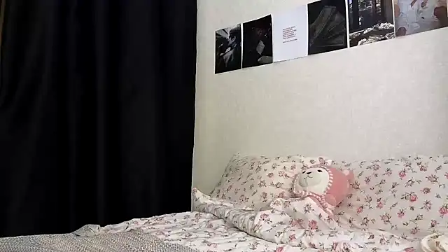 Snapshot of vse_horosho chatting on 11.20.25 vse horosho online show from 11.20.25