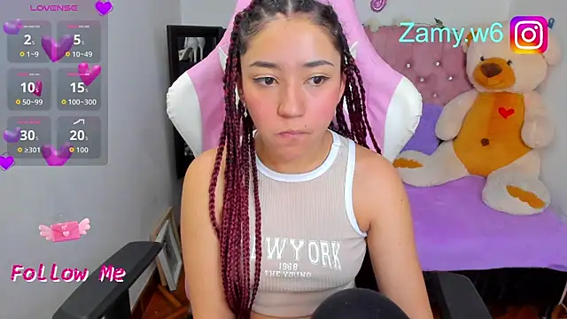 Snapshot of karla_cute01 chatting on 10.03.25 karla cute01 online show from 10.03.25