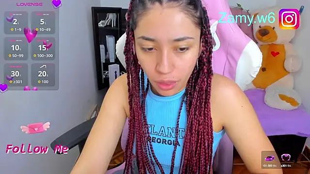 Snapshot of karla_cute01 chatting on 10.07.25 karla cute01 online show from 10.07.25