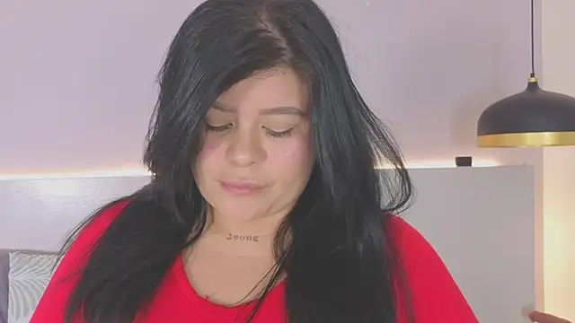 Snapshot of Scarlett_grey1 chatting on 12.14.25 Scarlett grey1 online show from 12.14.25