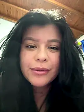 Snapshot of Scarlett_grey1 chatting on 12.18.25 Scarlett grey1 online show from 12.18.25