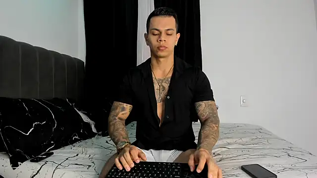 Aron Dark online show from 02.05.25