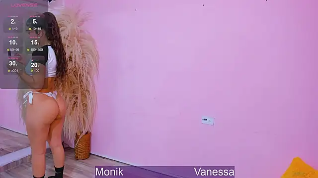 Snapshot of Wetnaughtygirls chatting on 01.16.26 Wetnaughtygirls online show from 01.16.26